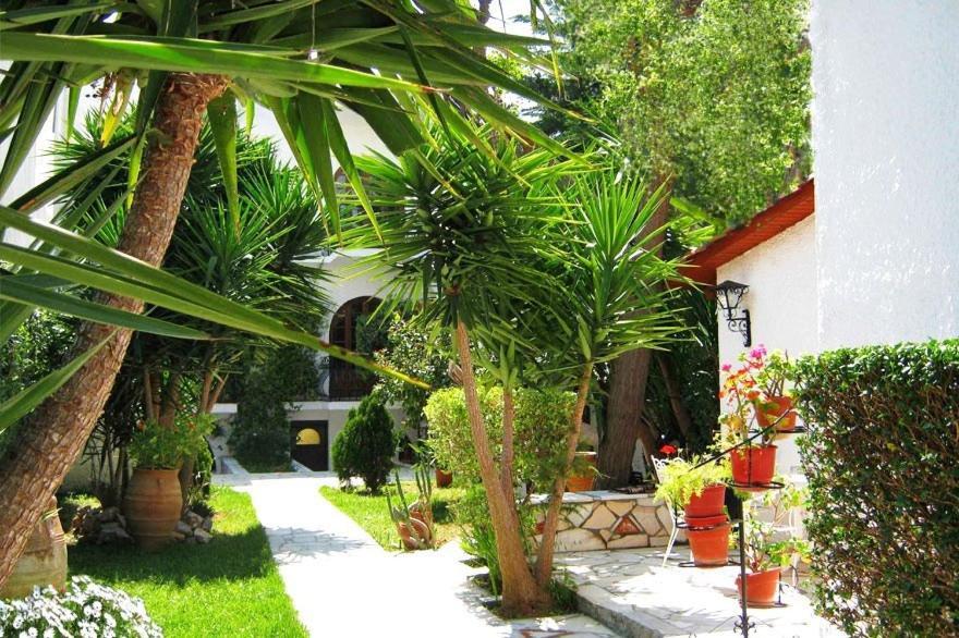 Villa Belmar Self-Catered Apartments Erétria Buitenkant foto